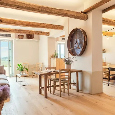 Cugusi Bed & Breakfast