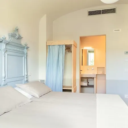 Cugusi Bed & Breakfast
